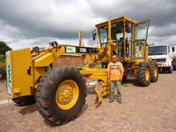 Prefeitura começa os reparos nas estradas que ligam a Cidade de Ipiranga as localidades do Interior - Imagem 2