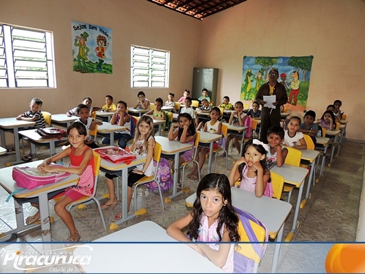 Abertura do ano letivo de 2014 das escolas da rede municipal de Piracuruca - Imagem 4