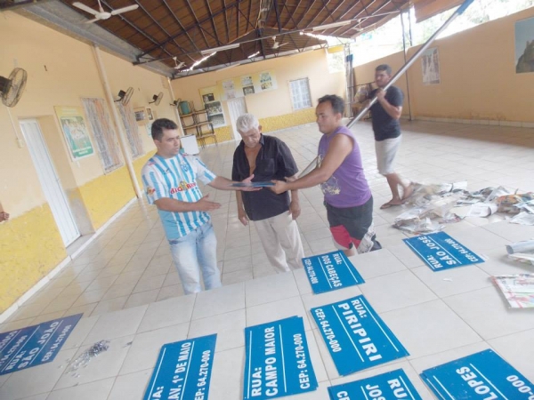Novas placas com nomes de ruas serão colocadas na cidade. - Imagem 4