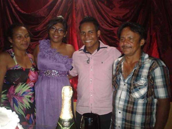 Felicidade ao casal Hercules Ferreira e Dalciane Reis - Imagem 8