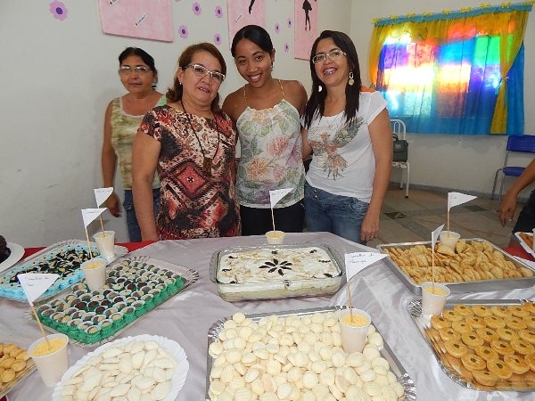 Veja como foi o encerramento do Curso de Doces e Salgados  - Imagem 12