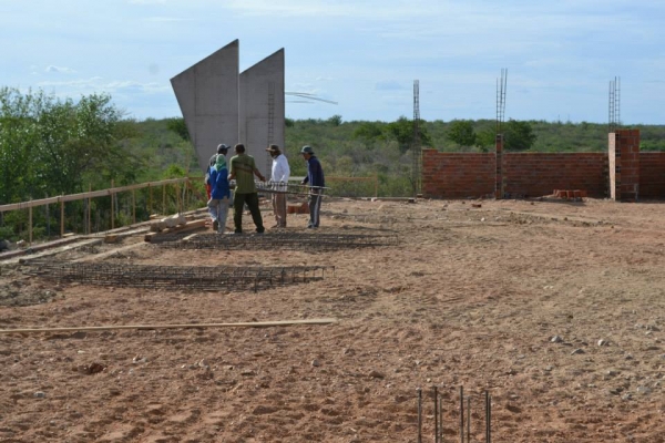 Prefeito Didiu Melo visita obras que estão sendo realizadas no município - Imagem 4