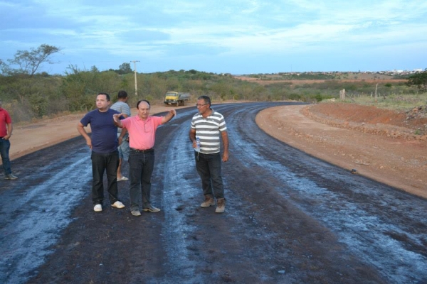 Prefeito Didiu Melo visita obras que estão sendo realizadas no município - Imagem 12