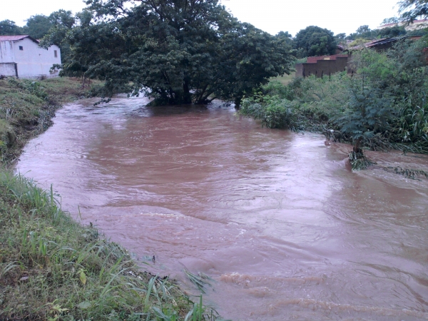 Elesbão Veloso tem registrado fortes chuvas  - Imagem 5