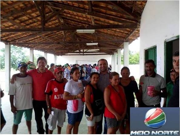 Administração Municipal distribui sementes para o Homem do Campo - Imagem 5