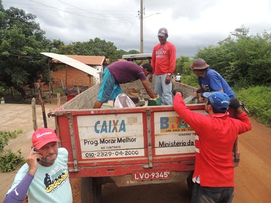 Secretaria Municipal de Agricultura distribui 2 toneladas de sementes - Imagem 1