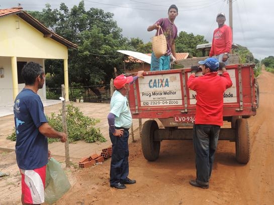 Secretaria Municipal de Agricultura distribui 2 toneladas de sementes - Imagem 4