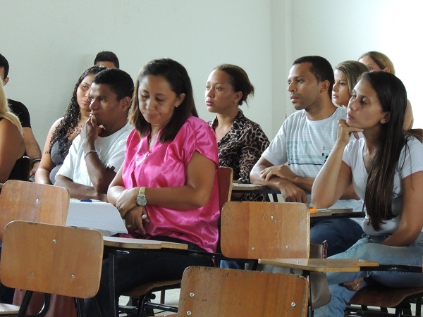 Monitores do programa “Mais Educação” participam de capacitação - Imagem 3