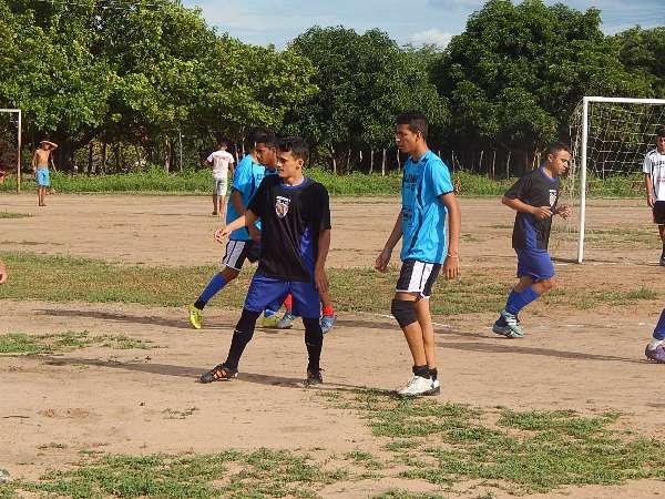 Veja como foi à abertura do campeonato de futebol em Estaca Zero - Imagem 4