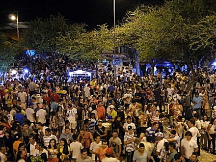 Prefeita baixa decreto voltado para bares e similares