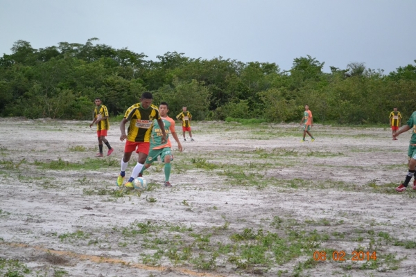 Na 1ª rodada do Campeonato Amador de Boa Hora Barra do Brejo e Paulinos saem na frente - Imagem 38