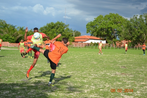 Na 1ª rodada do Campeonato Amador de Boa Hora Barra do Brejo e Paulinos saem na frente - Imagem 61