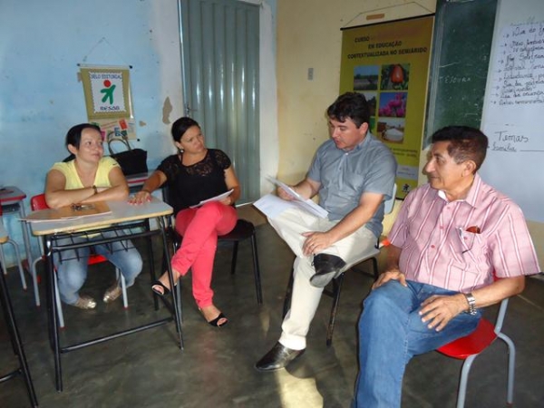 Professores da Escola Liberato Vieira passam por Capacitação - Imagem 25