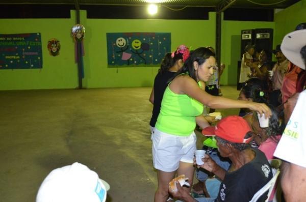 Vera Mendes: Carnaval do idoso é comemorado com muita alegria. - Imagem 1