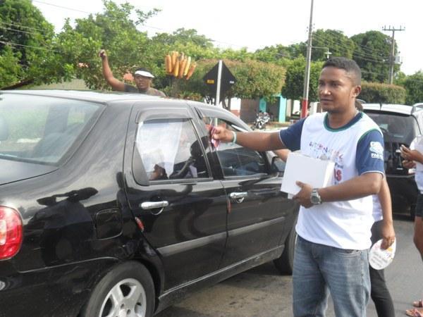 Secretaria de saúde Lagoinha distribui mais de 8 mil preservativos 