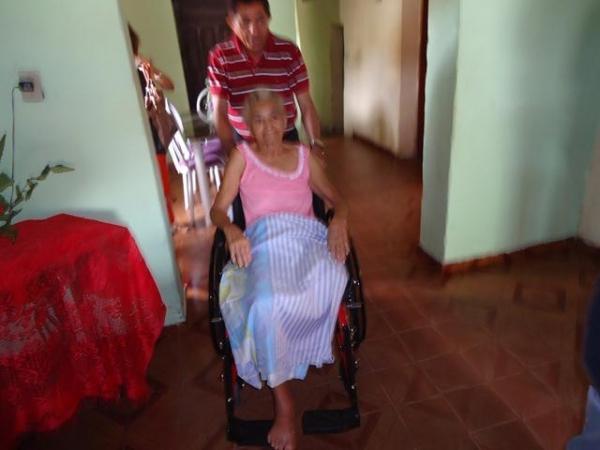 Prefeito Dr.Zé Maria faz entrega de Cadeiras de Rodas  - Imagem 25