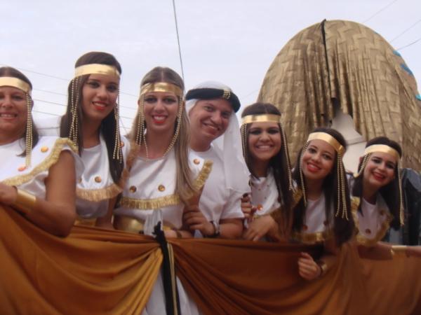 Carnaval de Altos começa com milhares de pessoas no corso 2014 - Imagem 2
