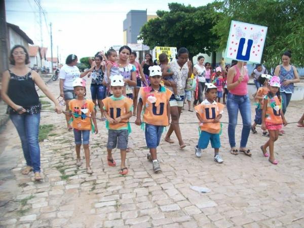 Carnaval da Creche Antonia Gomes Martins - Imagem 4