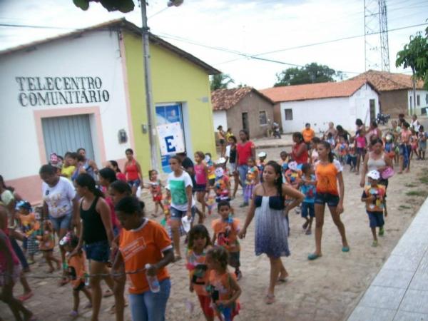 Carnaval da Creche Antonia Gomes Martins - Imagem 11
