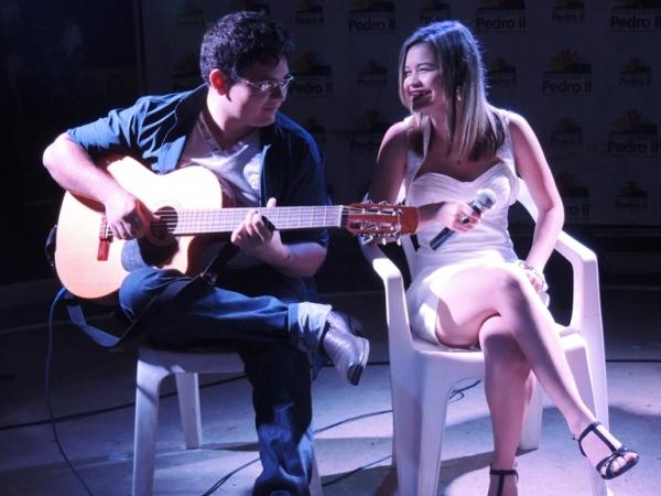 Sarau marca noite de homenagens às mulheres - Imagem 14