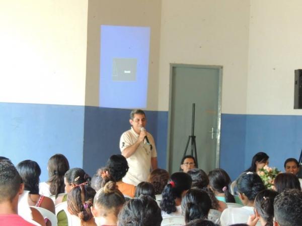Aula inaugural dos cursos do PRONATEC em parceria com o SENAC em Curralinhos - Imagem 15