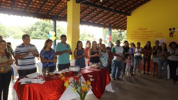 Prefeito Zé Henrique participa da comemoração aos 67 anos da Unidade Escolar Mariinha Andrade e Silva - Imagem 2