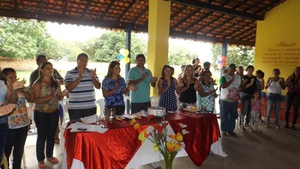 Prefeito Zé Henrique participa da comemoração aos 67 anos da Unidade Escolar Mariinha Andrade e Silva - Imagem 4