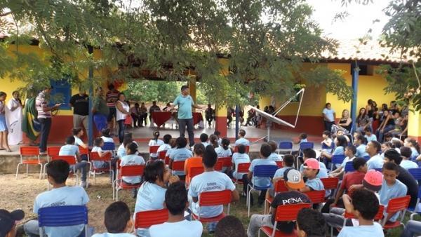 Prefeito Zé Henrique participa da comemoração aos 67 anos da Unidade Escolar Mariinha Andrade e Silva - Imagem 23