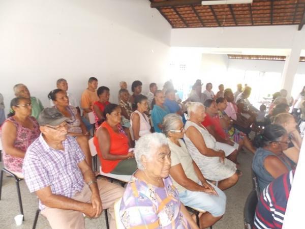 Equipe de saúde realiza palestra para hipertensos e diabéticos em Canavieira - Imagem 2