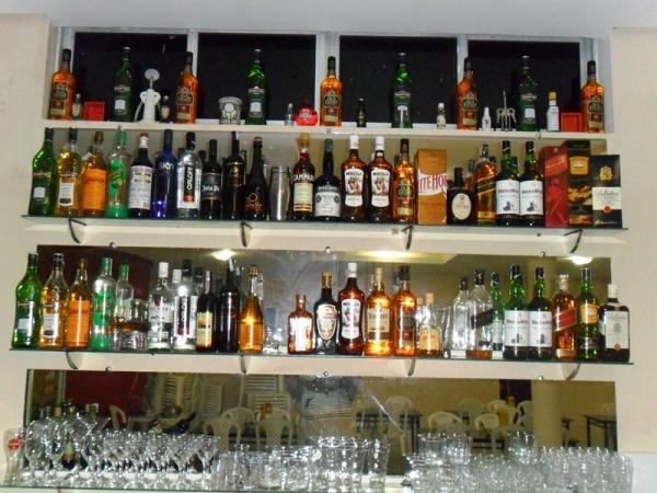 Churrascaria Montannia Grill promove seresta sexta (14) com Isaías Além da Paixão - Imagem 6