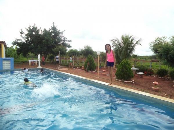 CRAS promove dia de lazer para os adolescentes do Pro - jovem no Sítio Guimarães - Imagem 7