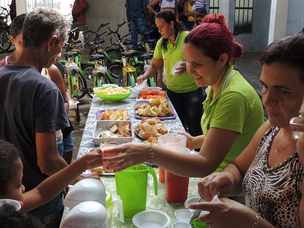               Bicicletas facilitaram o acesso escolar a estudantes da rede municipal - Imagem 11