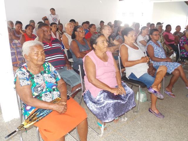 Equipe de saúde realiza palestra para hipertensos e diabéticos em Canavieira