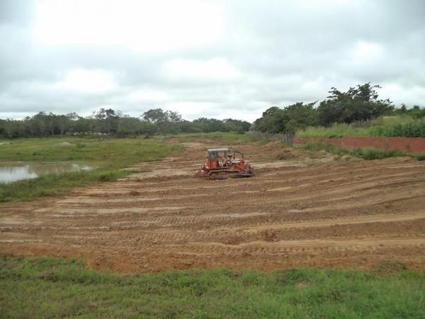 Prefeito Reginaldo manda limpar açude e constrói rua, Buriti do Castelo - Imagem 5
