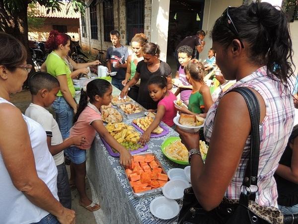               Bicicletas facilitaram o acesso escolar a estudantes da rede municipal - Imagem 12