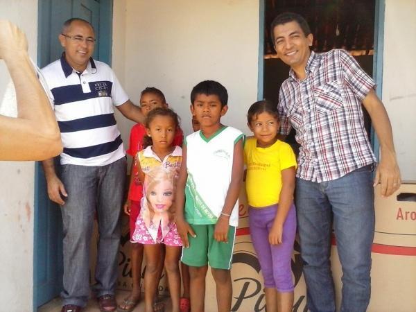 Secretaria de Educação entrega bicicletas aos alunos de localidades - Imagem 24