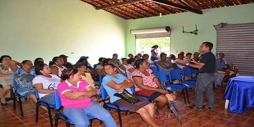 Reunião sobre o compra direta é realizada em Santo Inácio  - Imagem 1