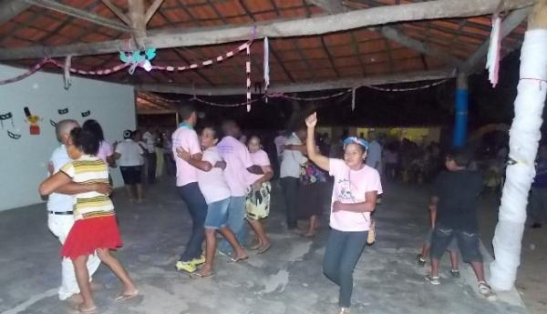 CRAS realiza festa para os idosos em Canavieira - Imagem 14