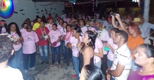 Prefeita Gadocha ganha homenagem do CRAS no dia de seu aniversário - Imagem 4