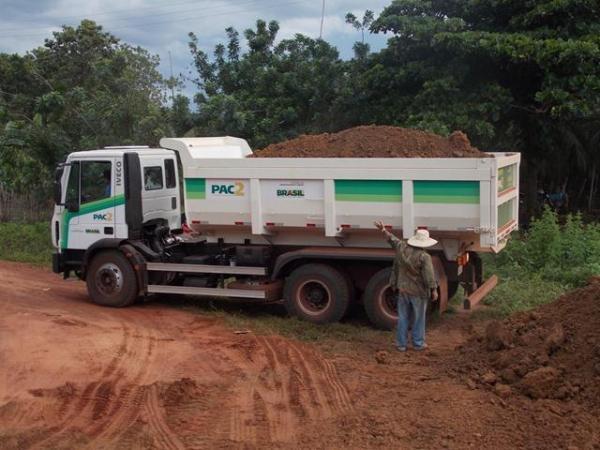 Prefeitura de Batalha recebe caminhão caçamba do Governo Federal - Imagem 6