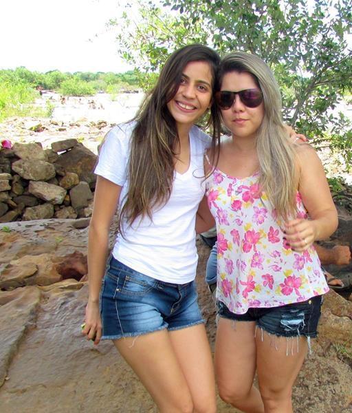 Milena Andrade comemorou aniversário em um domingo de sol e rio Longa - Imagem 2