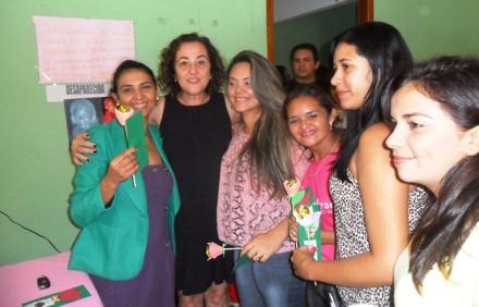 Milton Brandão comemora o Dia Internacional da Mulher