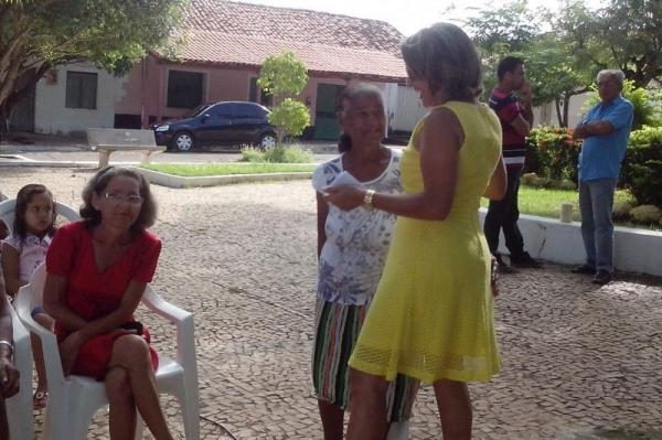 Prefeitura realiza café da manhã em homenagem ao Dia Internacional da Mulher - Imagem 3