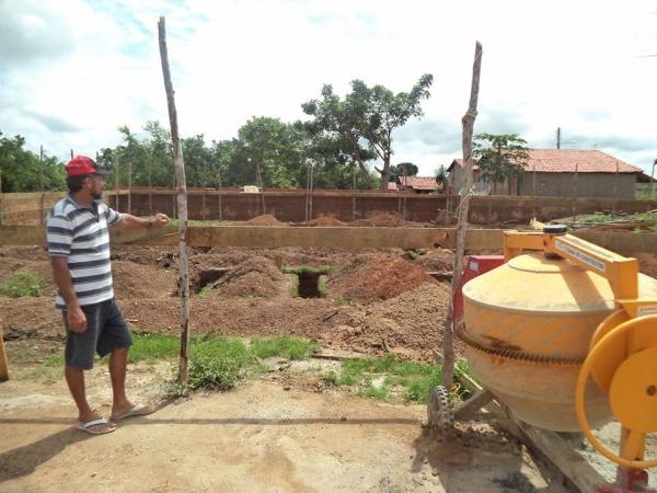 Prefeito Reginaldo em parceria com o Governo Federal da início a obra para a construção da UBS - Imagem 3