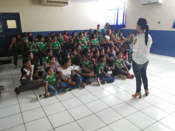 Secretaria Municipal de Saúde inicia a Campanha de Vacinação contra o HPV  - Imagem 7