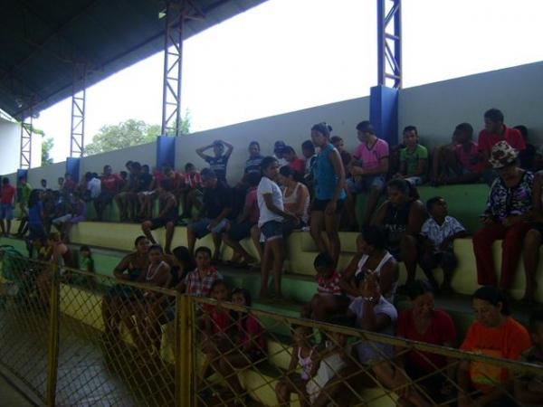 Programa 2 Tempo realiza distribuição de Camisetas - Imagem 42