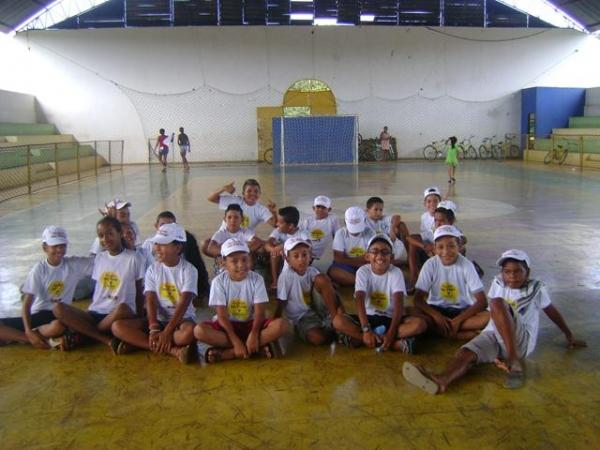 Programa 2 Tempo realiza distribuição de Camisetas - Imagem 31