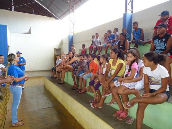 Programa 2 Tempo realiza distribuição de Camisetas - Imagem 24