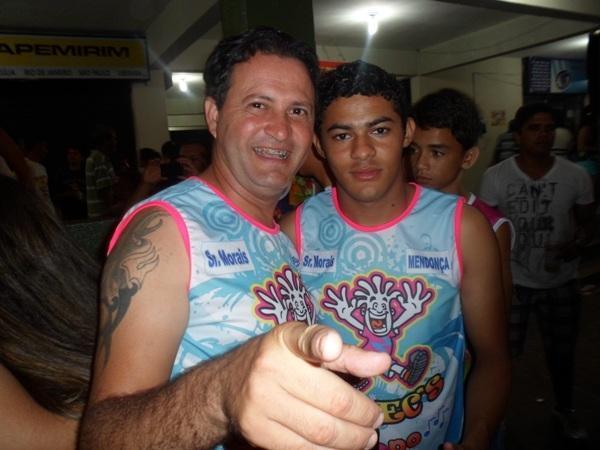 Carnaval 2014: Foliões lotaram a o corredor da folia primeira noite de carnaval - Imagem 36