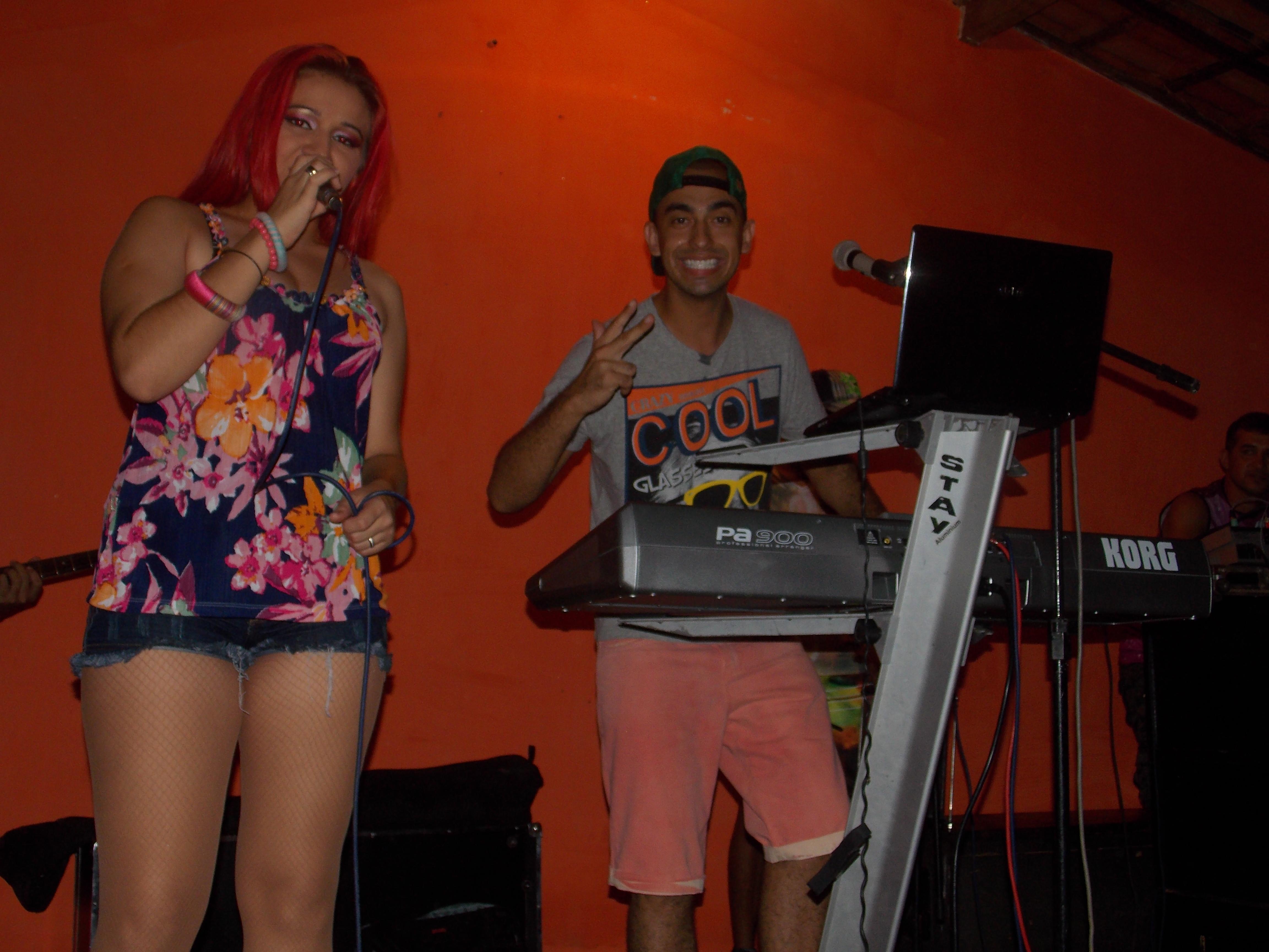 Cristiano Pipow anima o primeiro dia do Bloco Extravasa